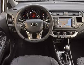 Торпедо 2012–15 Kia Rio 5-door [North America] (UB) '2011–15