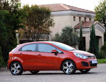 Kia Rio 5-door [South Africa] (UB) '11.2011–15