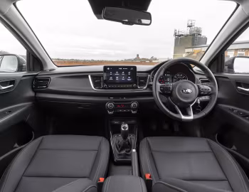 Торпедо Kia Rio EcoDynamics+ [UK-spec] (YB) '2020–21