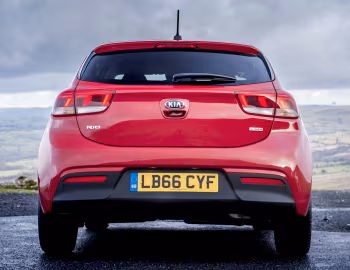 Kia Rio "First Edition" [UK-spec] (YB) '2017