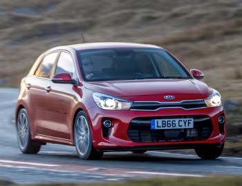 Kia Rio "First Edition" [UK-spec] (YB) '2017