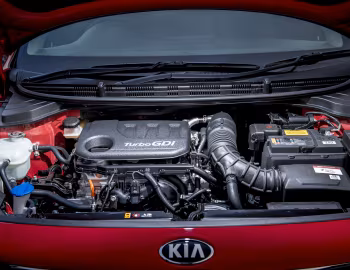Пад капотам Kia Rio "First Edition" [UK-spec] (YB) '2017