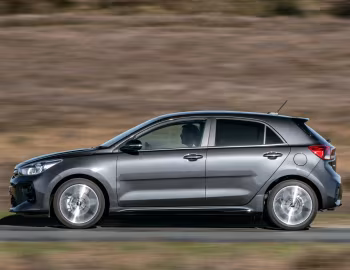 Kia Rio GT-Line [UK-spec] (YB) '2018–20