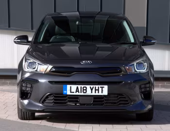 Kia Rio GT-Line [UK-spec] (YB) '2018–20