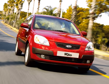 Kia Rio Hatchback 1.5 CRDi '2005–09