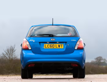 Kia Rio Hatchback [UK-spec] (JB) '2009–11