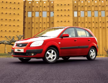 Kia Rio Hatchback 1.5 CRDi '2005–09