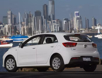 Kia Rio S [Australia] (YB) '2017–20