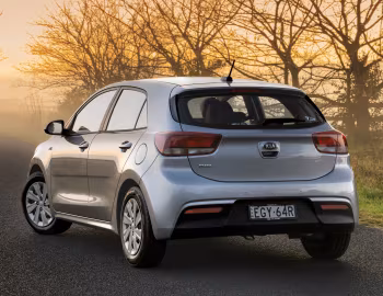Kia Rio S [Australia] (YB) '2020–23