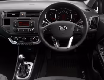 Торпедо Kia Rio Sedan [Australia] (UB) '2011–15