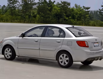 2010–11 Kia Rio Sedan [North America] (JB) '2009–11