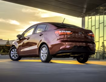 2016–17 Kia Rio Sedan [North America] (UB) '2015–17