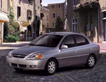 2003–05 Kia Rio Sedan [North America] (DC) '2002–05