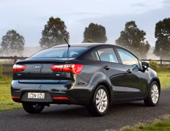 Kia Rio Sedan [Australia] (UB) '2011–15