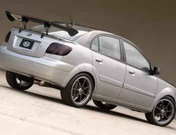 Kia Rio "Silver Streak" (JB) '11.2005