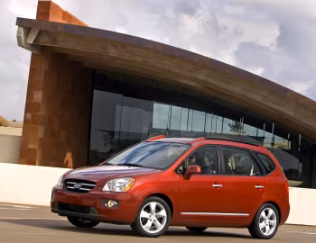 2007–10 Kia Rondo [North America] (UN) '12.2006–08.2010