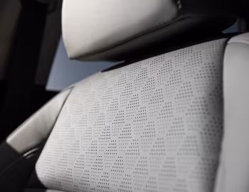Интерьер 2021–22 Kia Seltos [North America] '2020–22