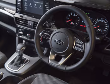 Интерьер Kia Seltos EX [South Africa] '2020–24