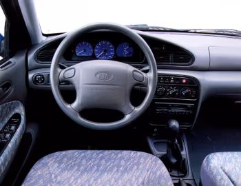 Торпедо Kia Sephia [Worldwide] '09.1995–11.1998