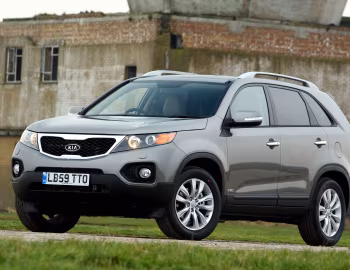 Kia Sorento [UK-spec] (XM) '2009–12