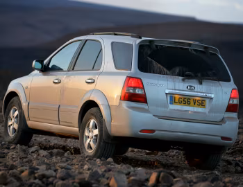 Kia Sorento [UK-spec] (BL) '2006–09