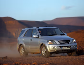 Kia Sorento [UK-spec] (BL) '2006–09