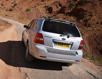 Kia Sorento [UK-spec] (BL) '2006–09