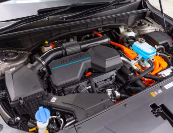 Sous la capuche Kia Sorento PHEV [UK-spec] (MQ4) '2024–pr.