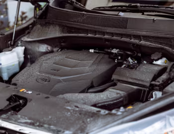 Bajo el capó 2019–20 Kia Sorento SX [North America] (UM) '2018–20