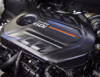 Под капотом 2016–18 Kia Sorento SXL [North America] (UM) '2015–18