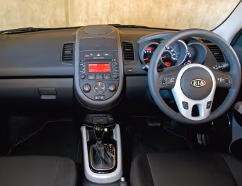 Торпедо Kia Soul [UK-spec] (AM) '10.2011–14