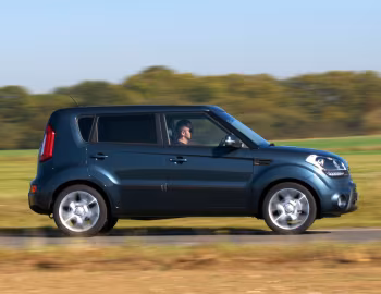 Kia Soul [UK-spec] (AM) '10.2011–14