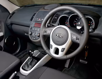 Торпедо Kia Soul [UK-spec] (AM) '10.2011–14
