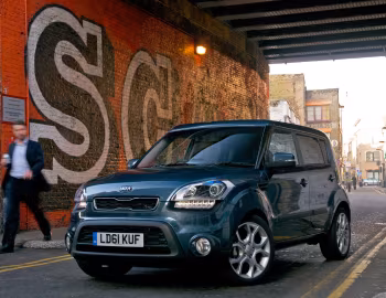 Kia Soul [UK-spec] (AM) '10.2011–14
