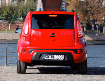 Kia Soul 1.6 CRDi Spirit [Worldwide] (AM) '2011–13