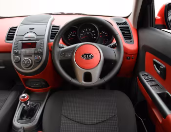 Торпедо Kia Soul "Burner" [UK-spec] (AM) '2009
