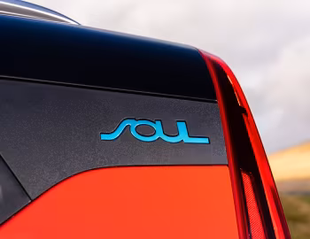 Kia Soul EV [UK-spec] (SK3) '2021–23