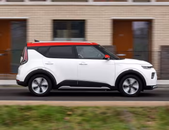 Kia Soul EV Explore [UK-spec] (SK3) '2023–24