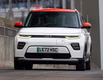 Kia Soul EV Explore [UK-spec] (SK3) '2023–24