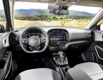 Торпедо 2023–н.в. Kia Soul GT-Line [North America] (SK3) '2022–н.в.