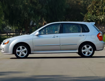 2007–09 Kia Spectra5 [North America] (LD) '2006–09