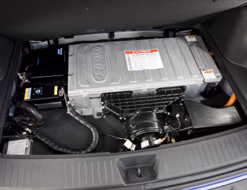 Пад капотам Kia Sportage FCEV Prototype (KM) '10.2008