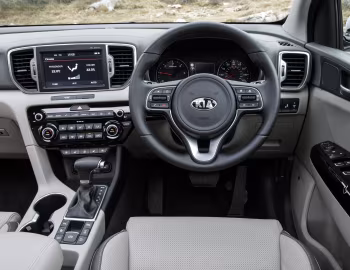 Торпедо Kia Sportage "First Edition" [UK-spec] (QL) '2016–18