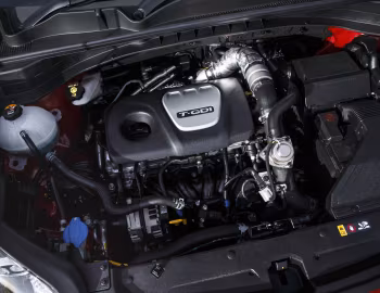 Под капотом Kia Sportage GT Line [UK-spec] (QL) '2016–18