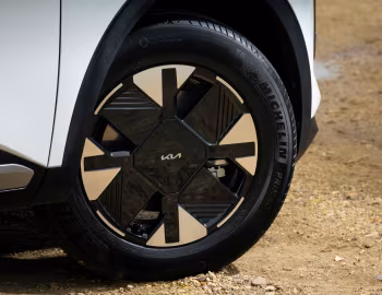 Kia Sportage HEV [UK-spec] (NQ5) '2025–pr.