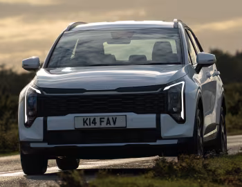 Kia Sportage HEV [UK-spec] (NQ5) '2025–pr.