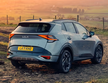 Kia Sportage HEV AWD GT-Line S [UK-spec] (NQ5) '2022–25