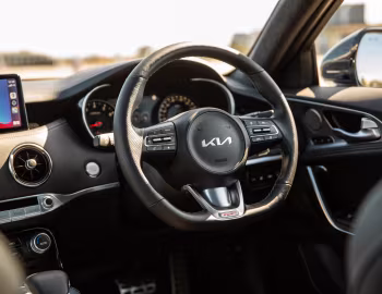 Торпедо Kia Stinger GT [Australia] (CK) '2022–23