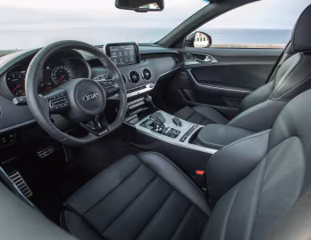 Интерьер Kia Stinger GT [Worldwide] (CK) '2017–20