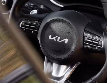 Інтэр'ер Kia Stinger GT S [UK-spec] (CK) '2022